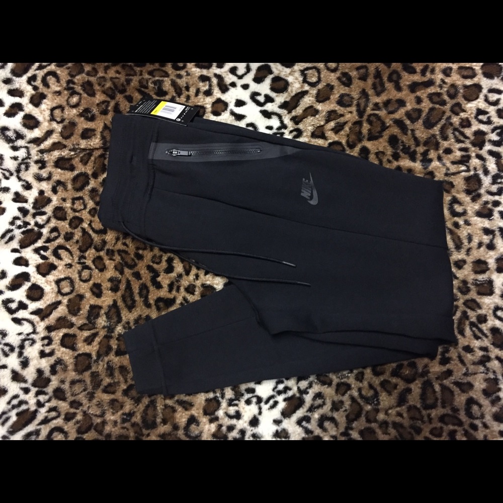 Nike tech pants